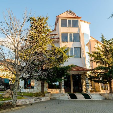 Hotel George Korça Kültér fotó