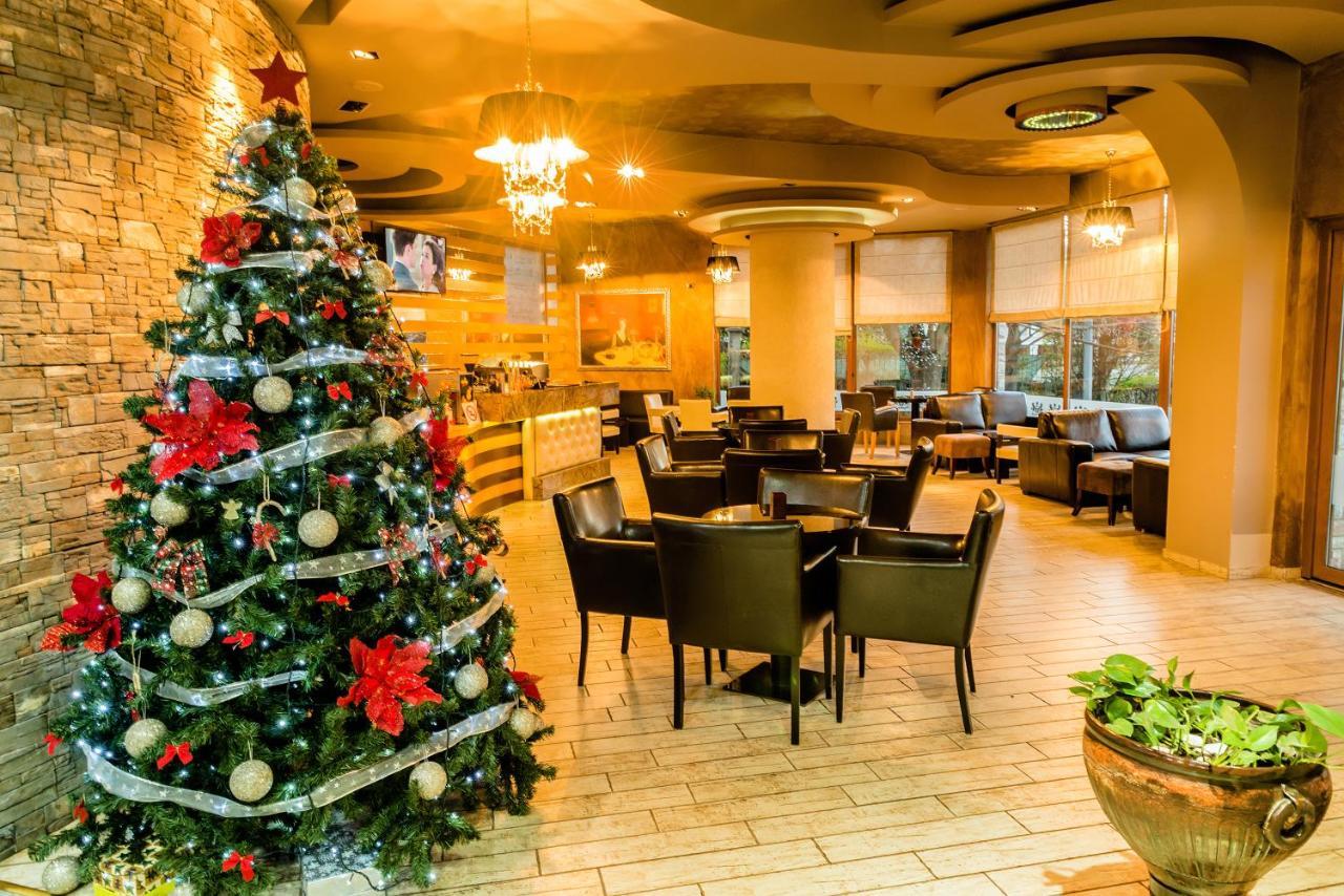 Hotel George Korça Kültér fotó