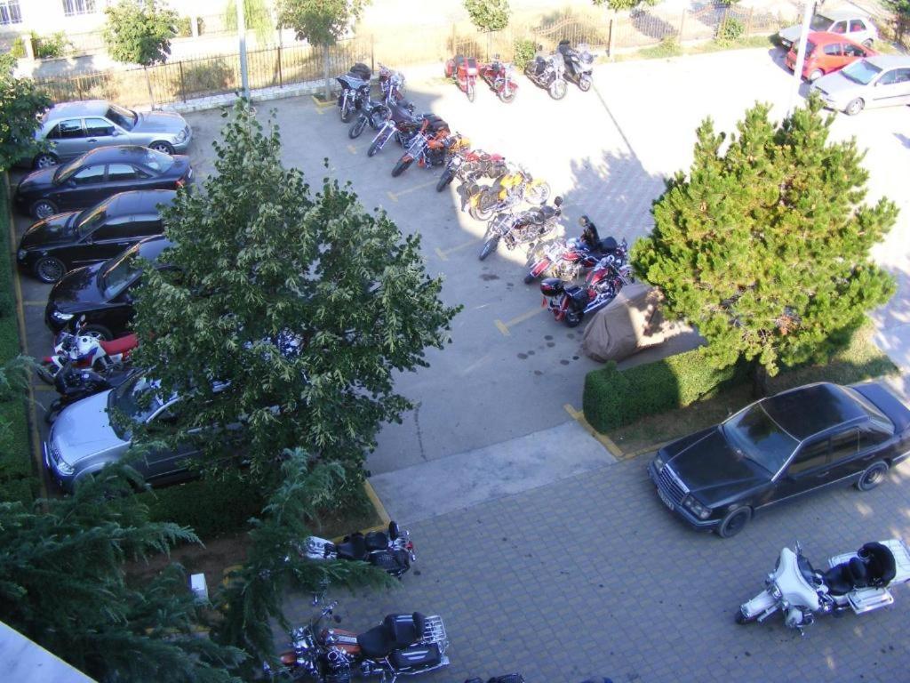 Hotel George Korça Kültér fotó