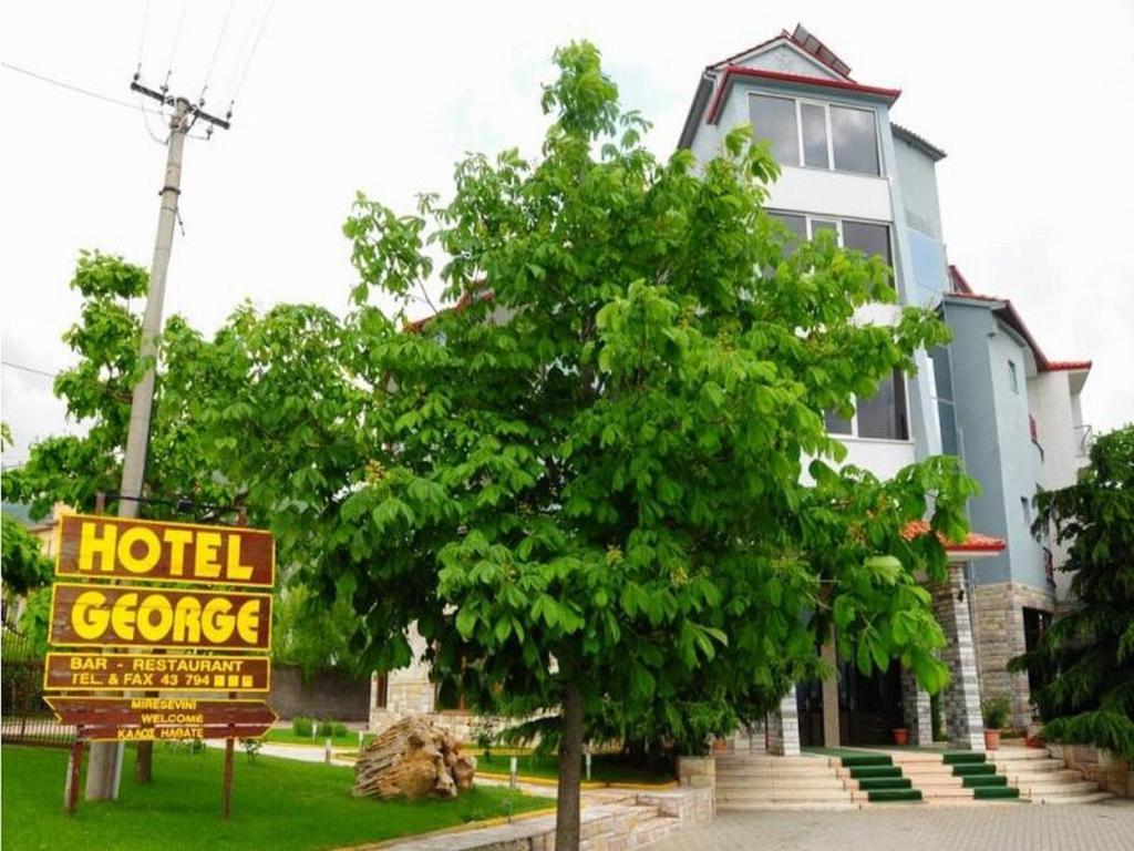 Hotel George Korça Kültér fotó
